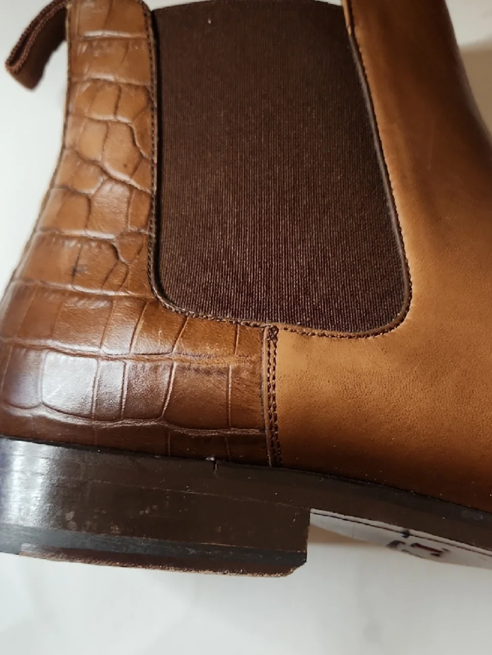 Taft Men's Hiro Leather & Embossed Croc Details Chelsea Boots - Size 42 (9)